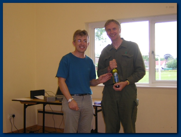 600x449 pixels (74K)